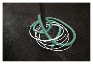 Quel type de colle utiliser pour colmater une fuite sur un tuyau PVC ?