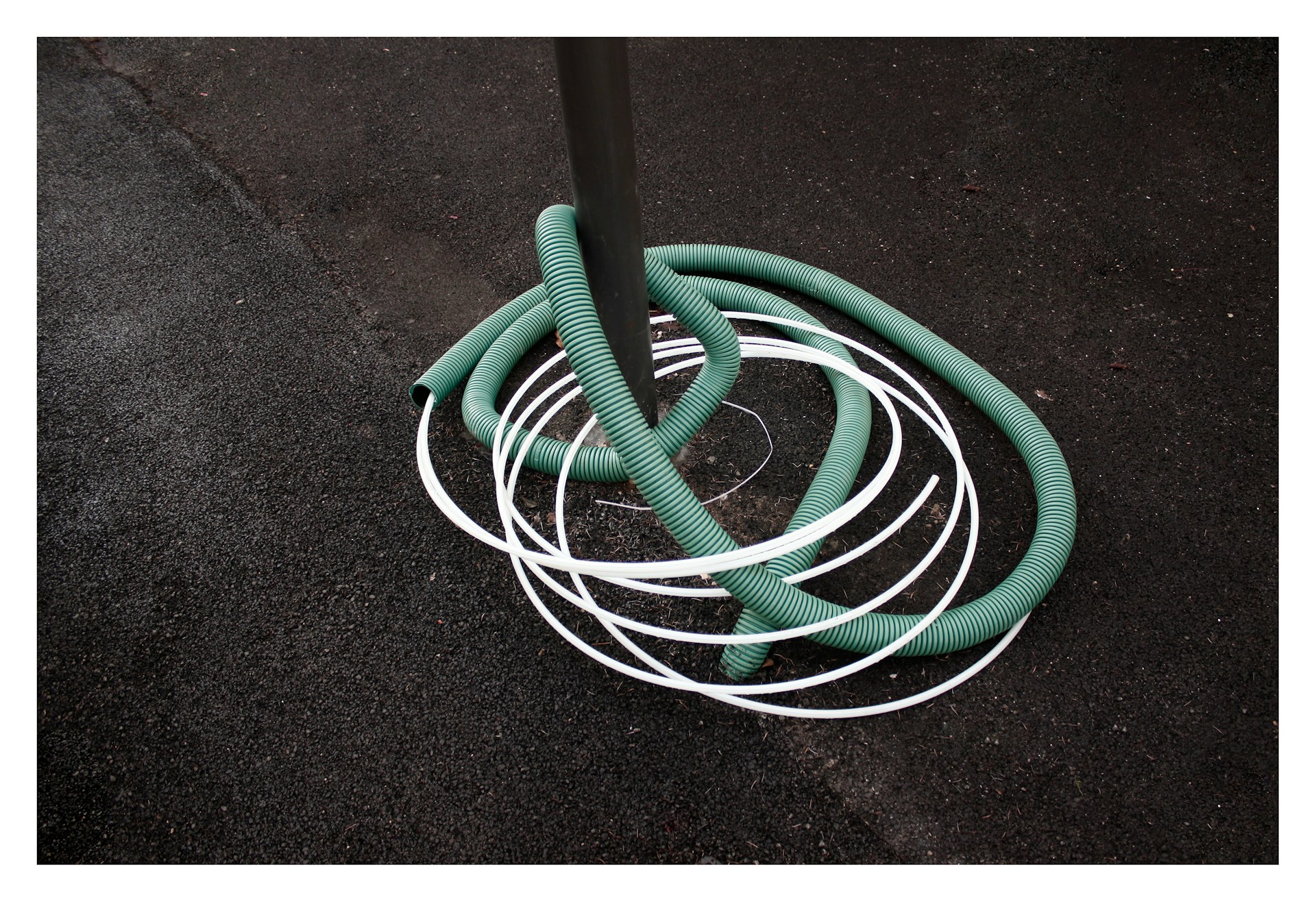 Quel type de colle utiliser pour colmater une fuite sur un tuyau PVC ?