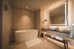 Comment installer une baignoire à moindre frais ?